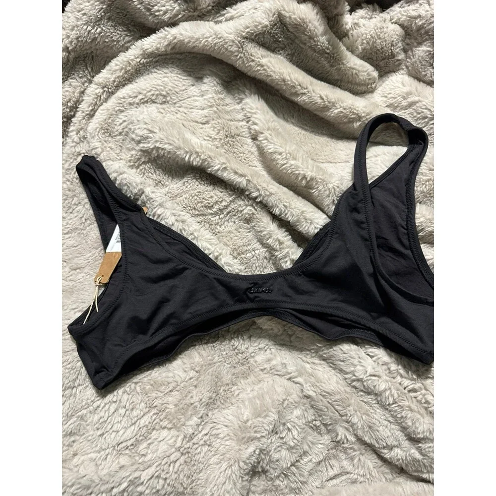 Skims swim plunge triangle top